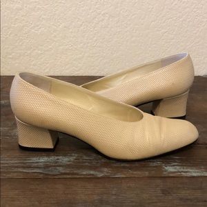 Vintage Paloma Cream Leather Heels